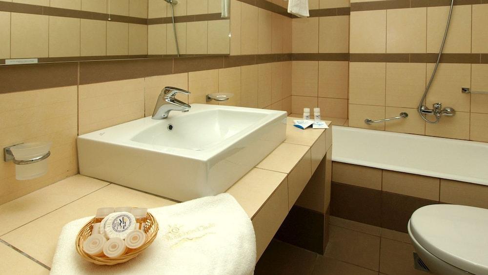 Skiathos Club Hotel & Suites Vasilias  Ngoại thất bức ảnh