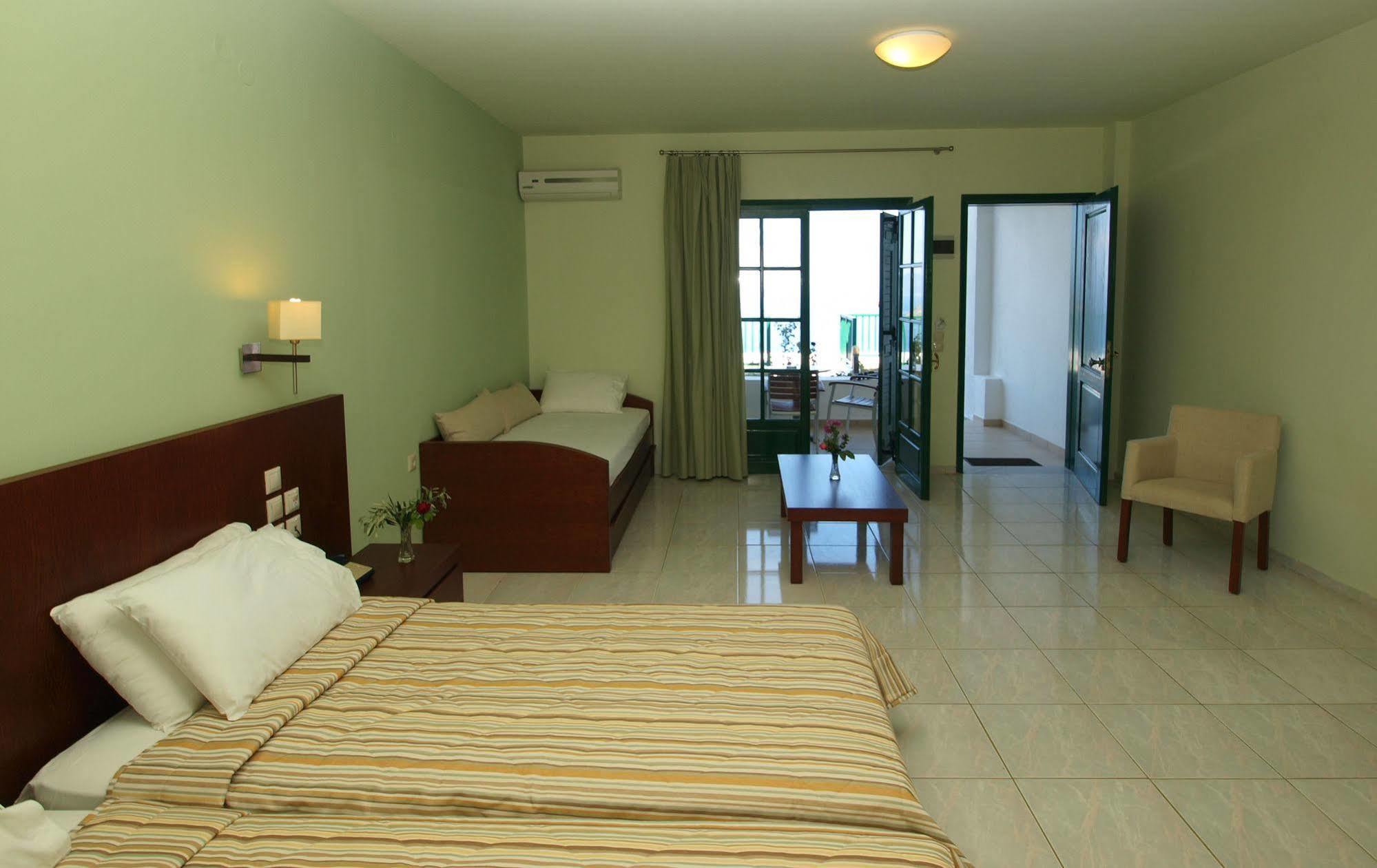 Skiathos Club Hotel & Suites Vasilias  Ngoại thất bức ảnh